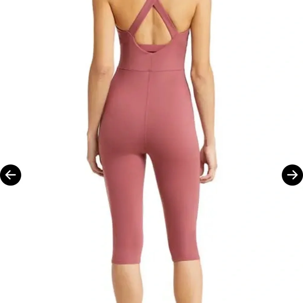 ALO Yoga  airbrush  Mars clay Sleeveless Fitted Jumpsuit